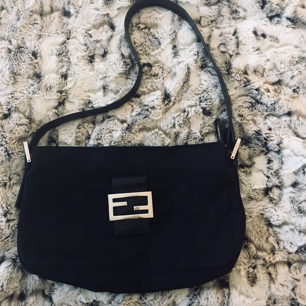 FENDI BLACK NEOPRENE SHOULDER BAG - Picture 1 of 8